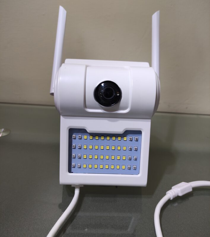 Camara IP Exterior Tipo Lampara de Pared LED 2mp 1080hd Wifi